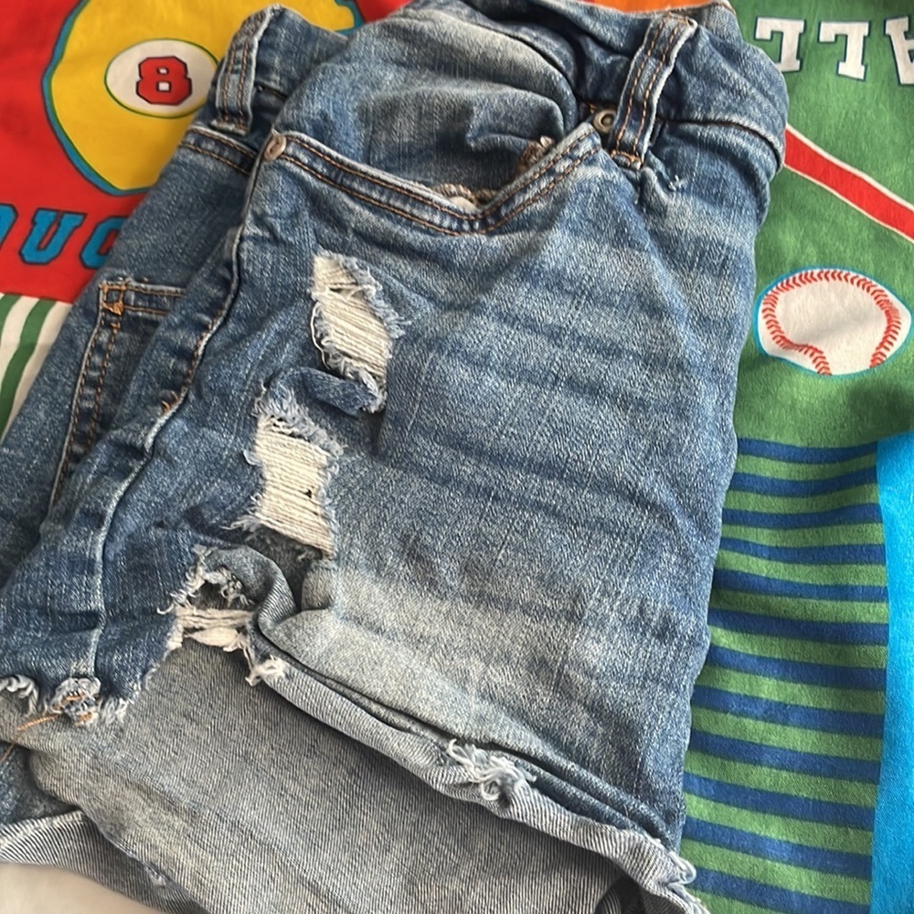 Bluenotes woman’s shorts - Picture 4 of 6